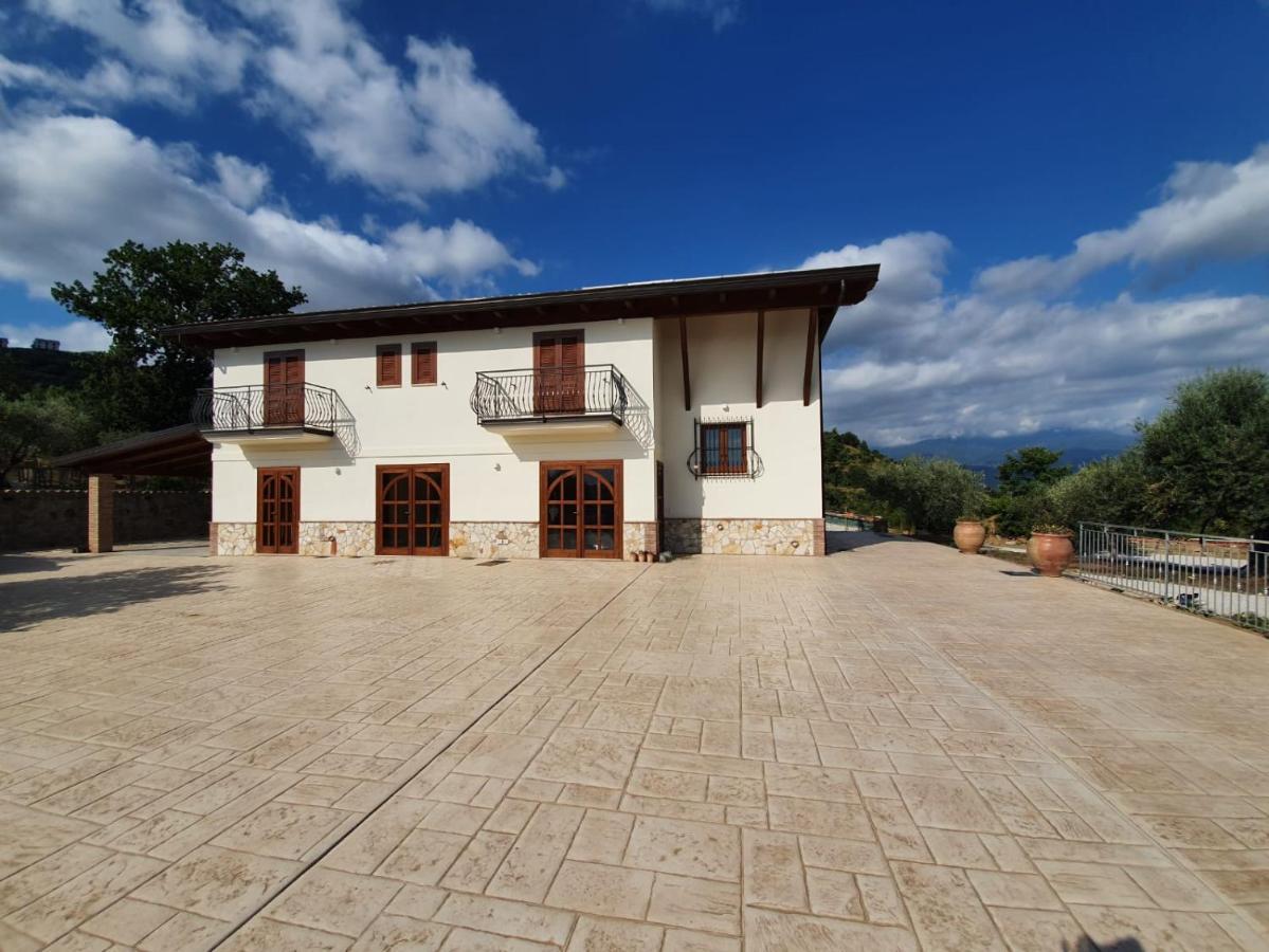 Colle Del Mirto Villa Castelnuovo Cilento Екстериор снимка
