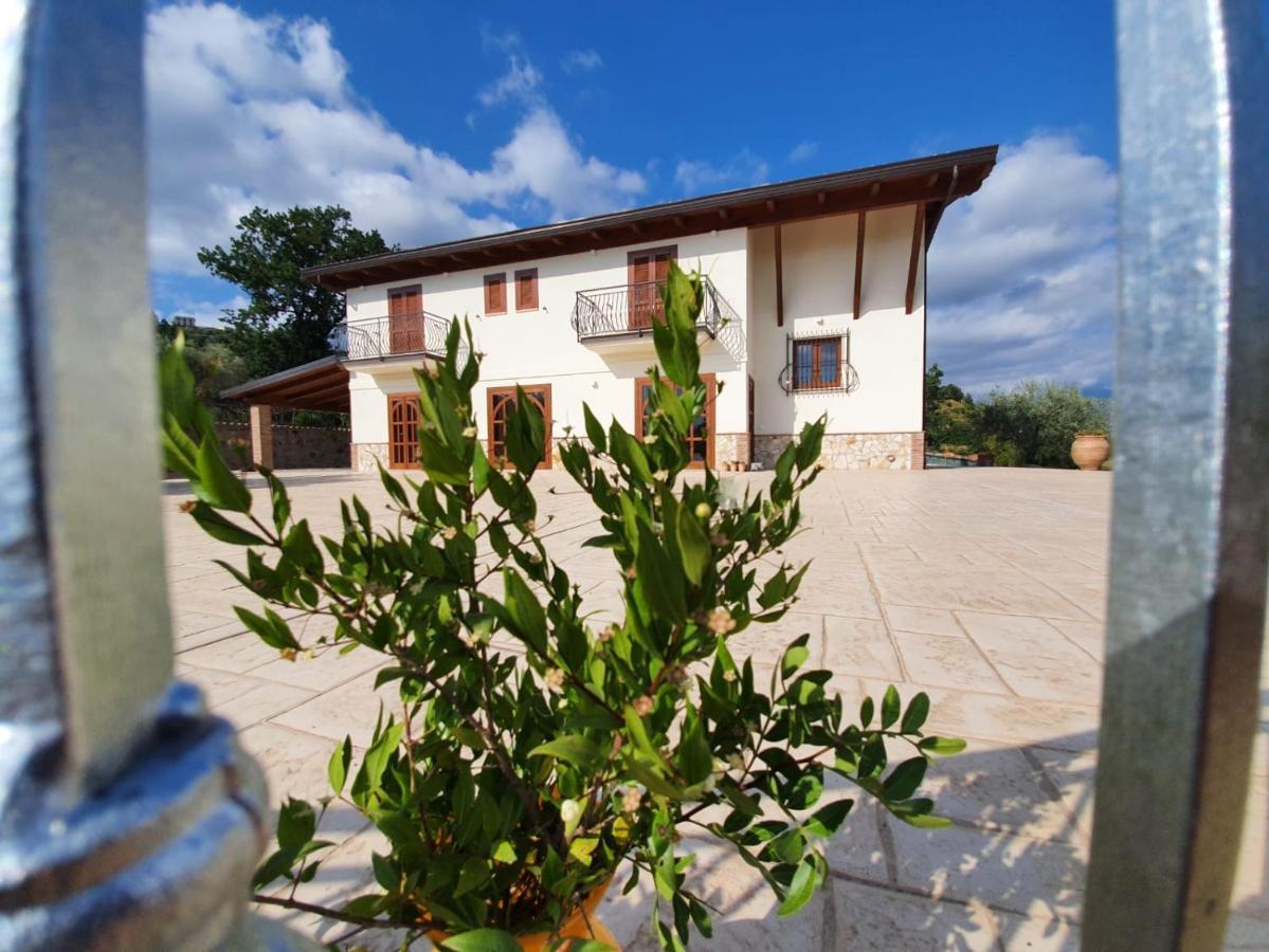 Colle Del Mirto Villa Castelnuovo Cilento Екстериор снимка