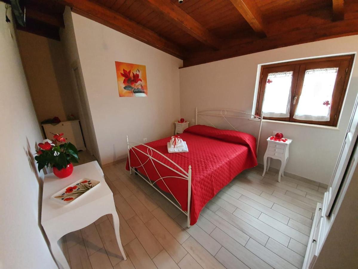 Colle Del Mirto Villa Castelnuovo Cilento Екстериор снимка
